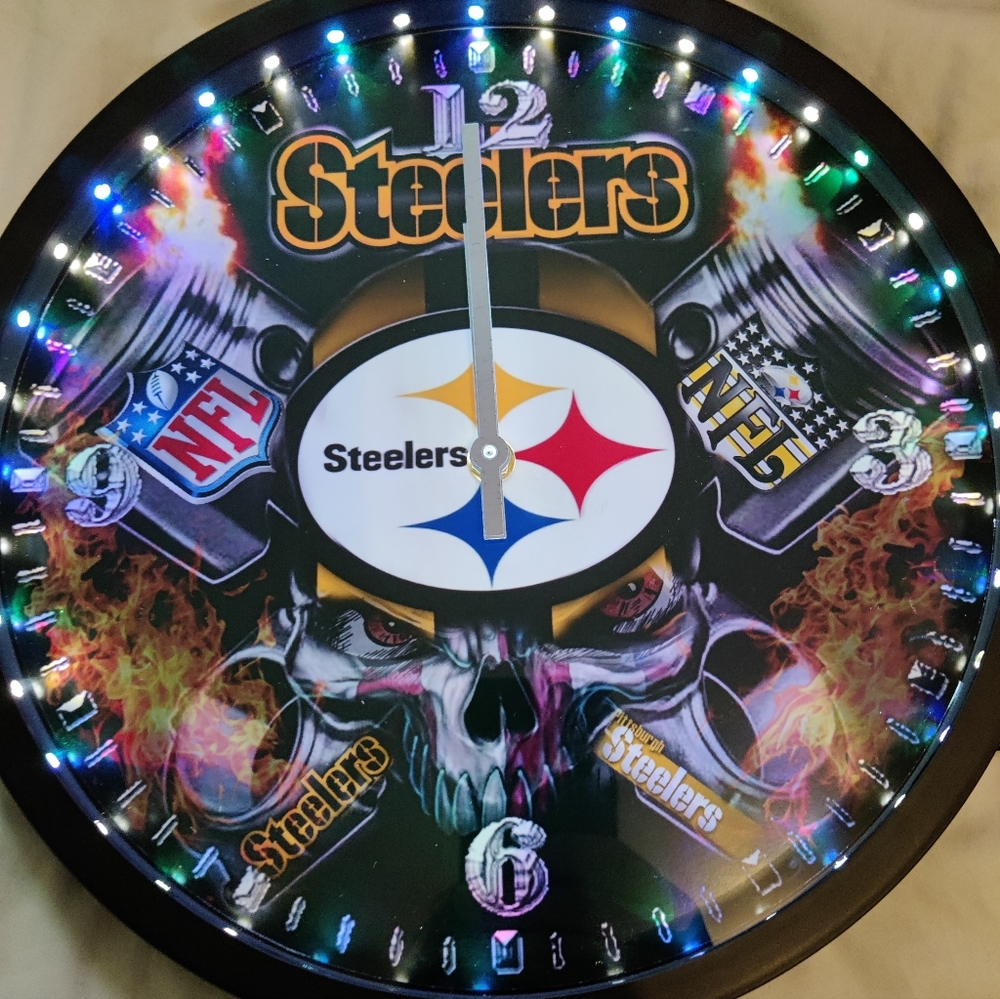 COPY - Pittsburgh Steelers Clock